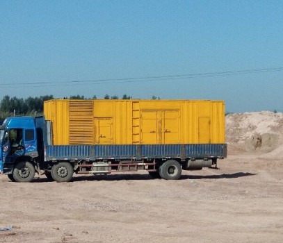 木里发电机出租如何判断柴油发电机冷却液是否需要更换？