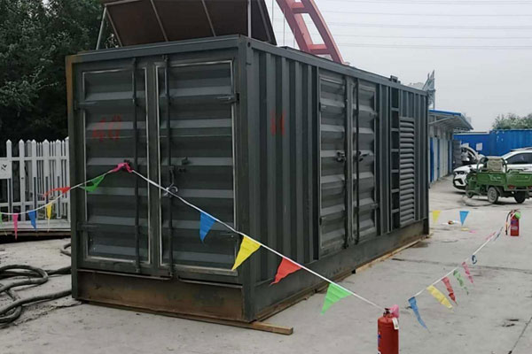 木里发电机租赁空气滤清器多久更换一次？