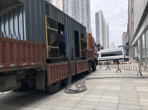 木里冷却液不足的情况下如何检查柴油发电机组？