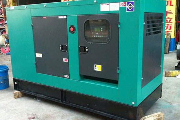 木里如何检查机油的使用时间？