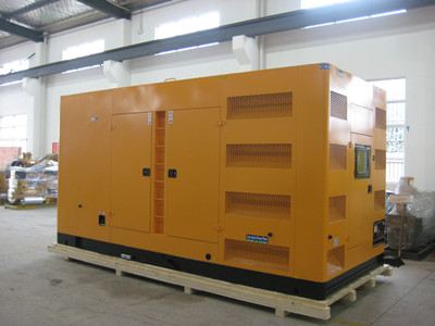 木里不同类型的发电机组在冬季保养时的注意事项有何差异？