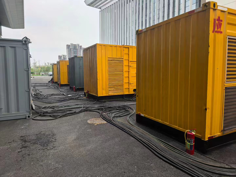 木里不同季节柴油发电机组保养有哪些注意事项？